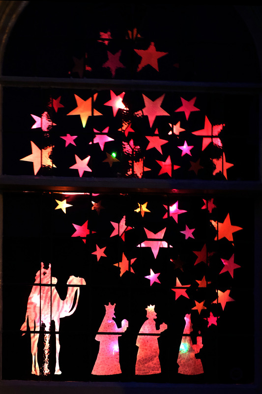 2025.68.12: Saltaire Advent Window (Wise men). Digital image credit: Saltaire Collection