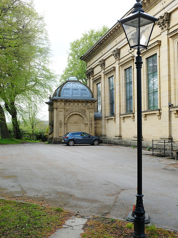 2025.68.98: West exterior of United Reformed Church. Digital image credit: Saltaire Collection