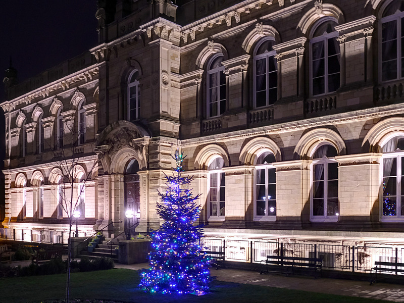 2025.68.96: Victoria Hall at Christmas. Digital image credit: Saltaire Collection