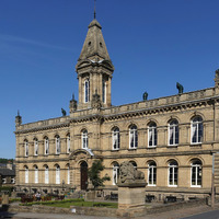 2025.68.113: Victoria Hall in sunlight. Digital image credit: Saltaire Collection