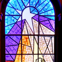 2025.68.9: Saltaire Advent Window (Star of Bethlehem). Digital image credit: Saltaire Collection